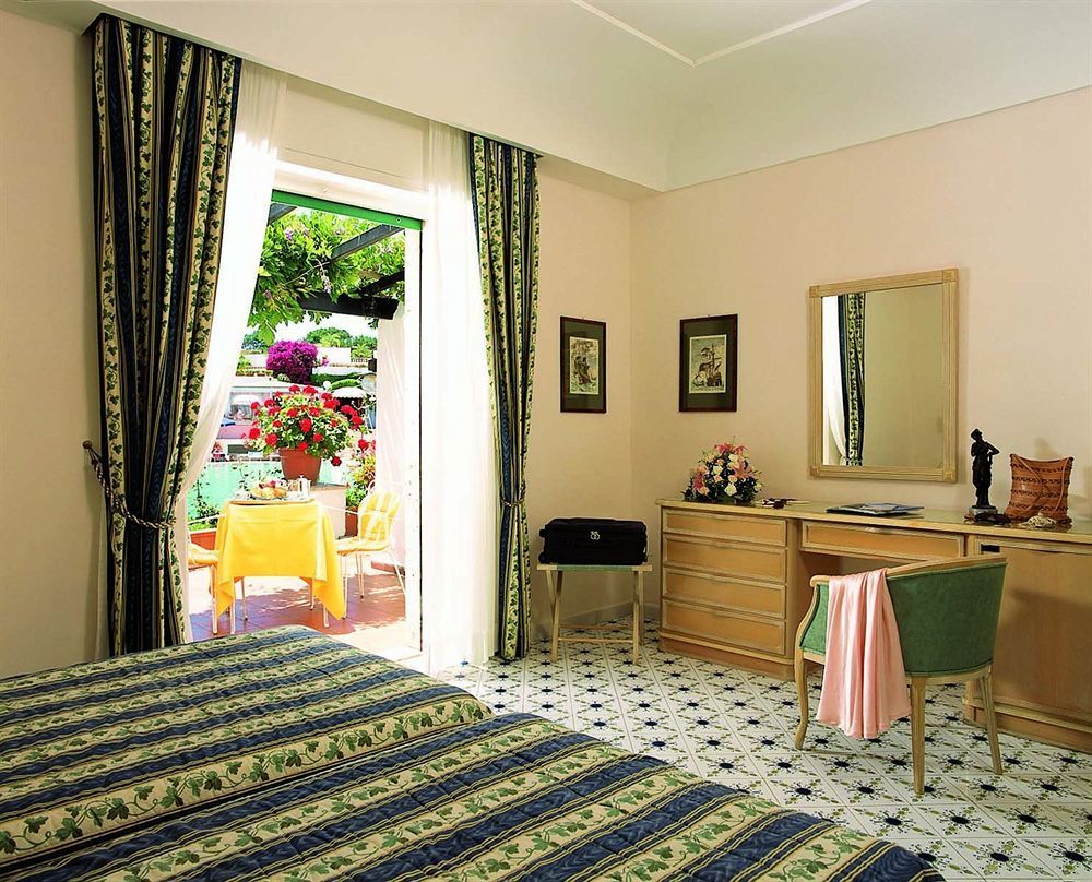 Hotel Continental Ischia Cameră foto