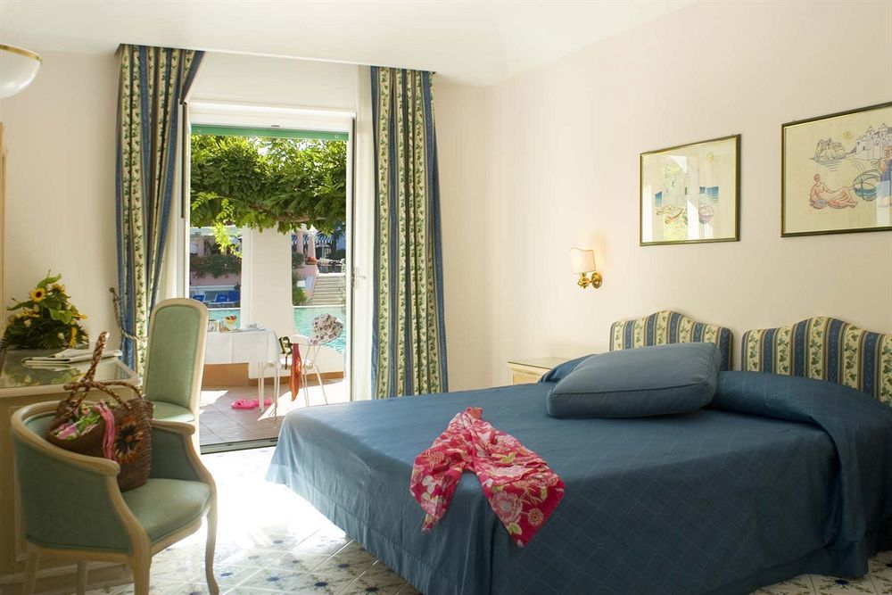 Hotel Continental Ischia Cameră foto